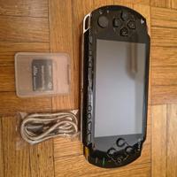 PSP 1004 completa + Memory + giochi