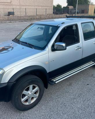 ISUZU D-MAX 3.0 TD CREW CAB 4WD LS TAGLIANDATA