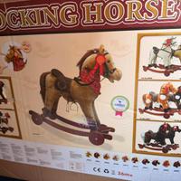Cavallo a dondolo