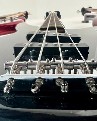 Basso yamaha TRBX 4 string nero