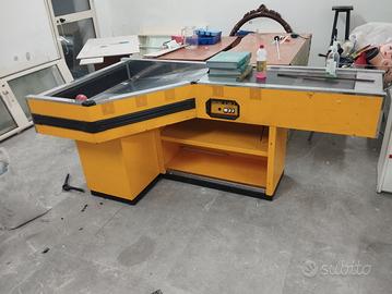 Banco cassa per negozio