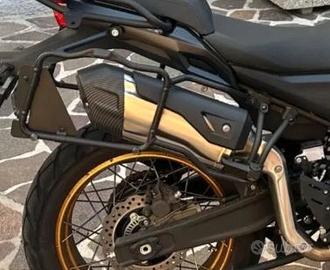 Telai porta borse GIVI voge 625 525 dsx