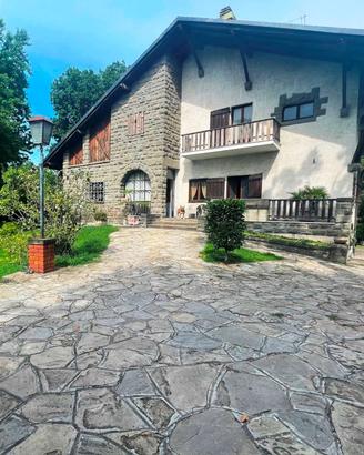 VILLA SINGOLA A PALAZZOLO SULL'OGLIO