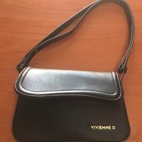 Borsa di pelle nera con tracolla