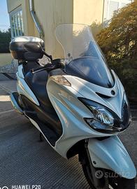 Yamaha Mayesty  400 bianco perla