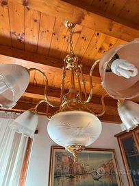 Lampadario vintage in bagno d’oro d'epoca