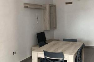 Appartamento piane terra indipendente con area