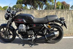 Moto Guzzi V7 III - 2023