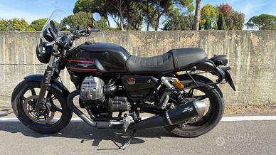 Moto Guzzi V7 V - 2023