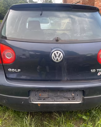 GOLF 5 V 1.9 DIESEL MOTORE ROTTO RICAMBI