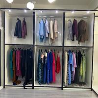 Arredamento negozio abbigliamento