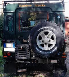 Land Rover Defender 110