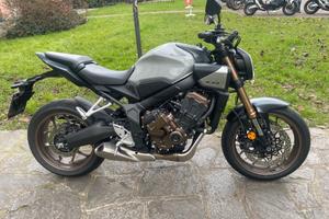 Honda CB 650 R -E CLUTCH