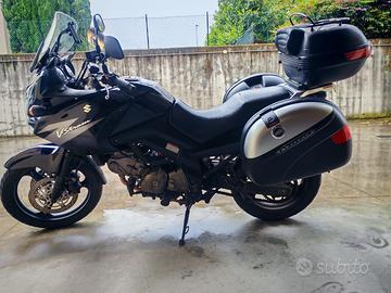 motoSuzuki V-Strom 650 2005 – Accessoriata – Occas