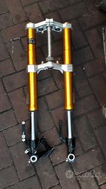 BMW G 310 R : centralina forcella pinza pompa radi