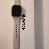 Apple Watch SE (2gen) 40 mm
