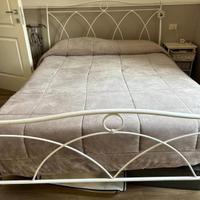 Letto matrimoniale ferro battuto