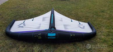 Duotone float wing 4,5 e 3,5 metri