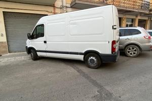 Furgone Opel movano