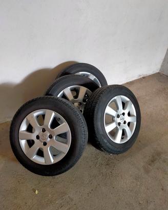 cerchi in lega e gomme auto estive Opel corsa