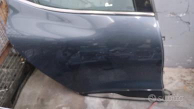 porta  posteriore  dx clio anno 2019
