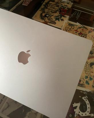 MacBook Air 15” 2024 M3 512GB