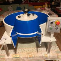 Arrotondatrice per panettoni