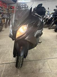 Kymco Downtown 350i Scooter