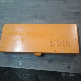 Estrattori prigionieri