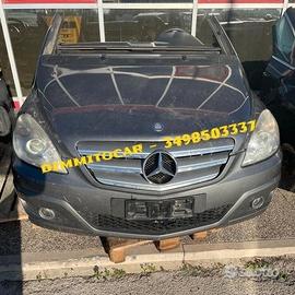 Mercedes Classe B 2011 Motore e cambio