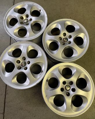 4 CERCHI LEGA DA 16 USATI ALFA 147 844301