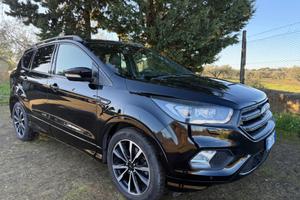 Ford Kuga 1.5 TDCI 120 CV S&S 2WD ST-Line