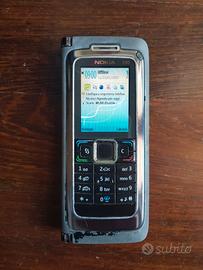 Telefono vintage Nokia E90 Communicator