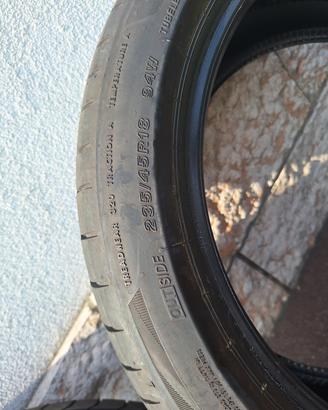 Pneumatici Bridgestone 235 45 r18 94W