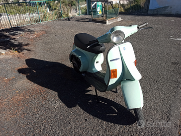 Vespa V