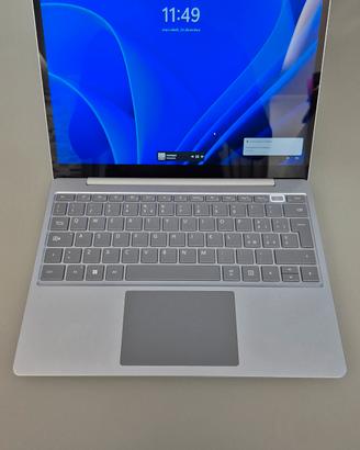 Microsoft Surface Laptop Go3 pari al nuovo
