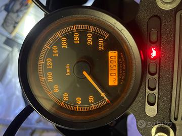 Harley Davidson Sporster 883R