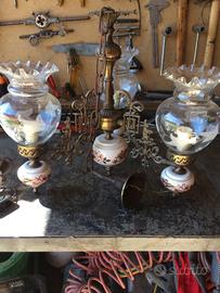 Lampadario, specchio e candelabro