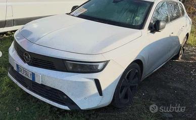 OPEL Astra Sports Tourer 1.5 Business Elegance A