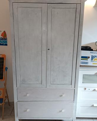 Armadio dispensa shabby chic decapato