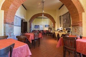 Villa di 2550 m² con più di 5 locali e box auto a 