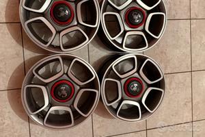  cerchi per 500 Abarth 