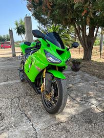 Kawasaki ninja zx6r 636  (2006)
