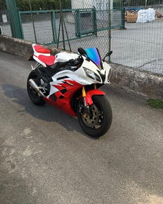 Yamaha r6