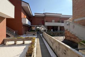 3 LOCALI A FALCONARA MARITTIMA