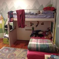 Struttura letto a castello con cassetti contenitor