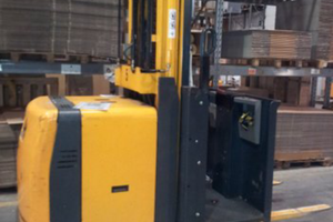 Carrello elevatore commissionatore