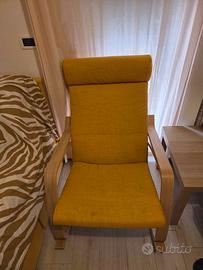 Poltrona sedia a dondolo Poang Ikea Gialla