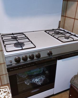 Cucina + forno a gas gpl