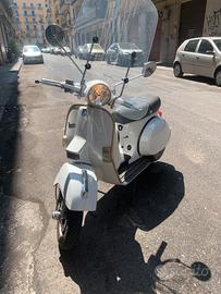 Piaggio vespa 150px